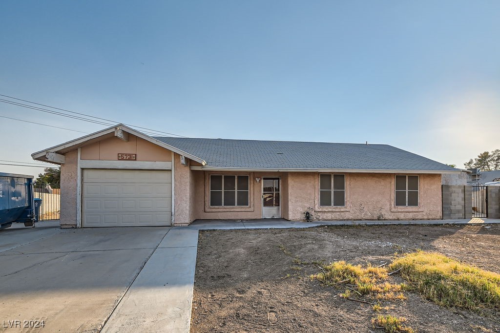 Hazen Ct, Las Vegas, NV 89110