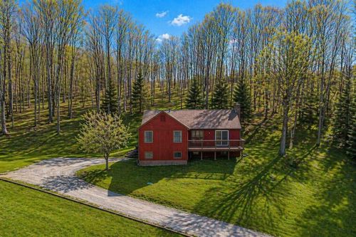 15 Black Lead Mine Ln, Walpole, NH, 03608-5054 | Card Image