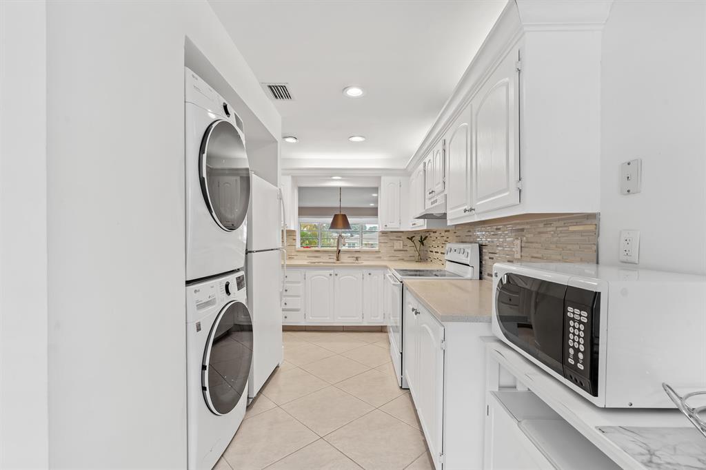 Residential Lease in Delray Beach 5