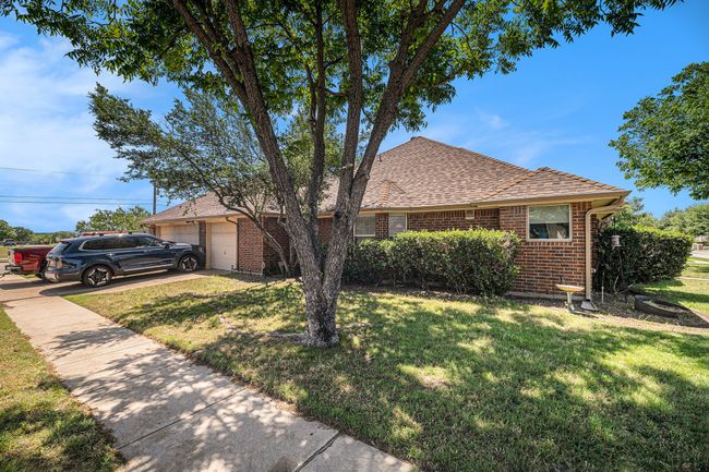 5501 Gateway Ln, House other with 3 bedrooms, 3 bathrooms and null parking in Arlington TX | Image 37