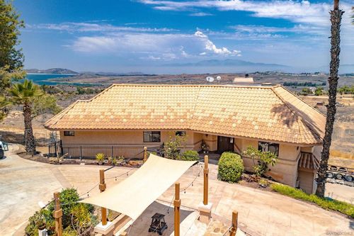 20329 Luchs Rd, Perris, CA, 92570-8338 | Card Image