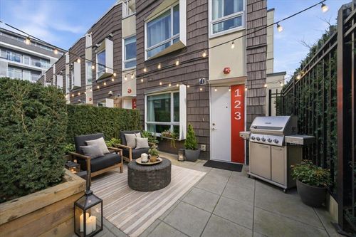 123-12040 Plaza Street, Maple Ridge, BC, V2X5X9 | Card Image