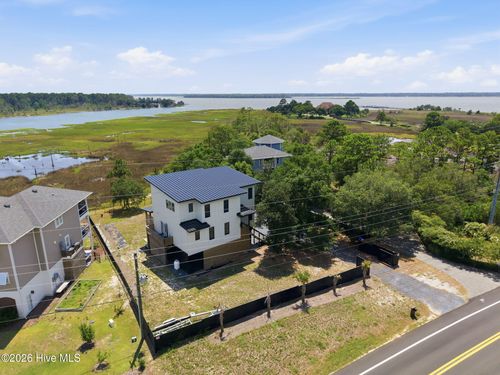 9202 River Rd, Wilmington, NC, 28412-3516 | Card Image