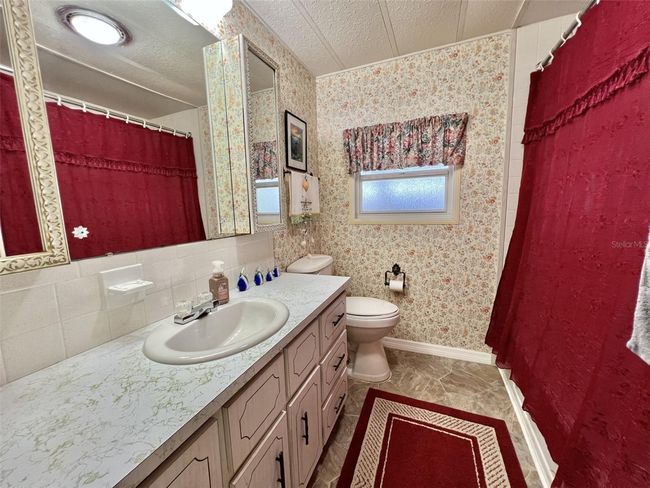 105 Avocado Cv, House other with 2 bedrooms, 2 bathrooms and null parking in LEESBURG FL | Image 38