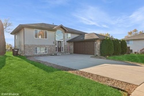 592 Farmview Ct, University Park, IL, 60484-3332 | Card Image