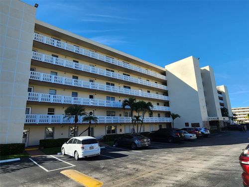 302-321 Se 3rd St, Dania Beach, FL, 33004-4741 | Card Image