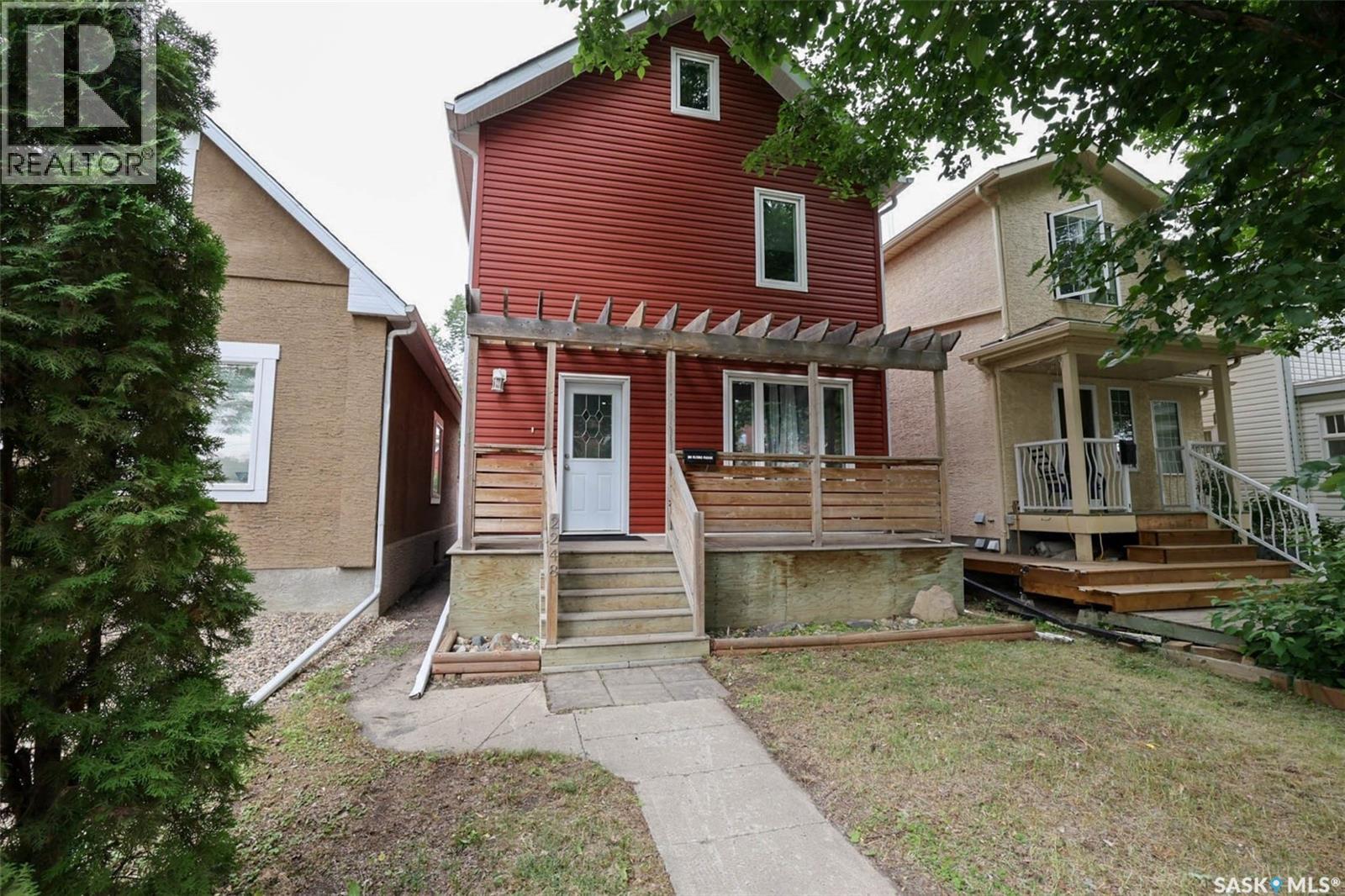 Residential in Regina
