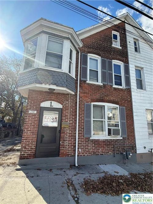 116 S Carlisle St, Allentown, PA, 18109-2718 | Card Image