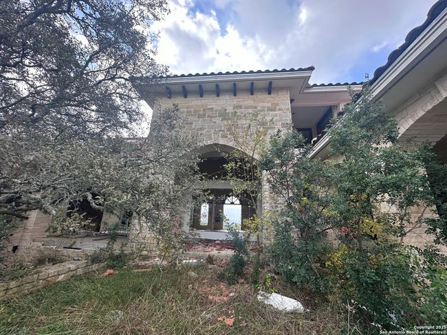 0 County Road 2720 &Amp; Cr 2721, House other with 6 bedrooms, 7 bathrooms and null parking in Mico TX | Image 13