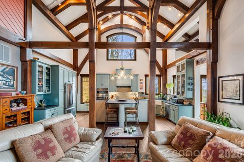 2223 Scarlett Rdg, Sylva, NC, 28779-6141 | Card Image