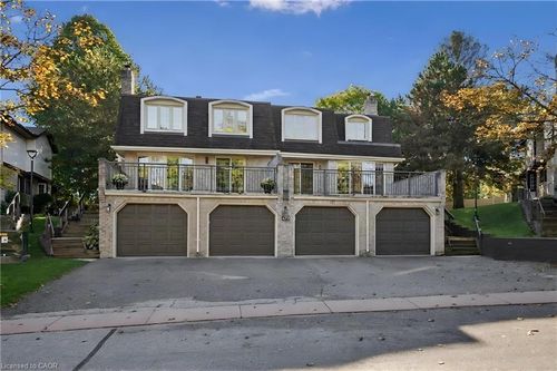 1-477 Beechwood Dr, Waterloo, ON, N2T1H8 | Card Image