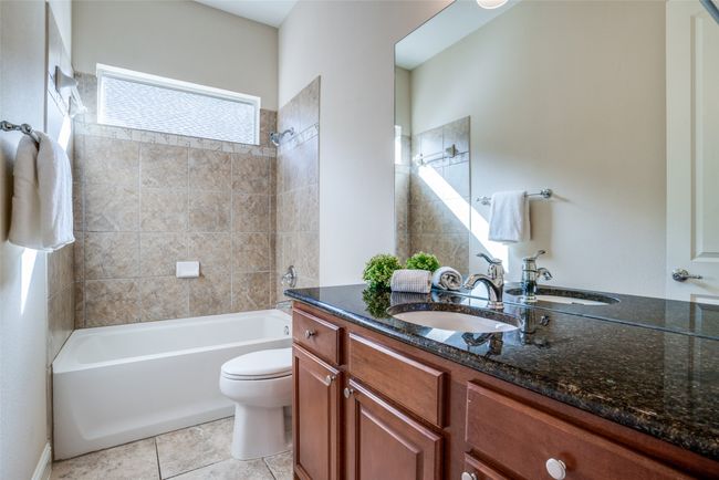 6672 Lincoln Hills Ct, House other with 3 bedrooms, 2 bathrooms and null parking in Frisco TX | Image 24