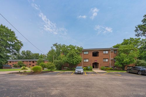 204 Highland St, Loveland, OH, 45140-2570 | Card Image