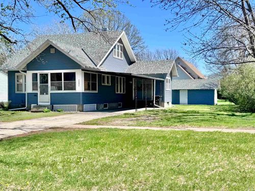 1221 12th St, Onawa, IA, 51040-1711 | Card Image