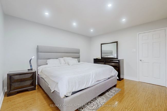 65 Creditstone Rd, House other with 5 bedrooms, 4 bathrooms and 5 parking in Brampton ON | Image 16