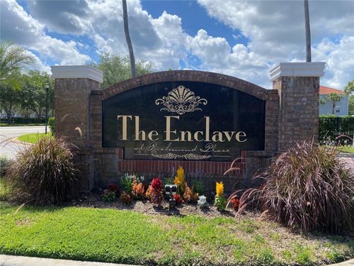 325-18001 Richmond Place Dr, TAMPA, FL, 33647-1743 | Card Image
