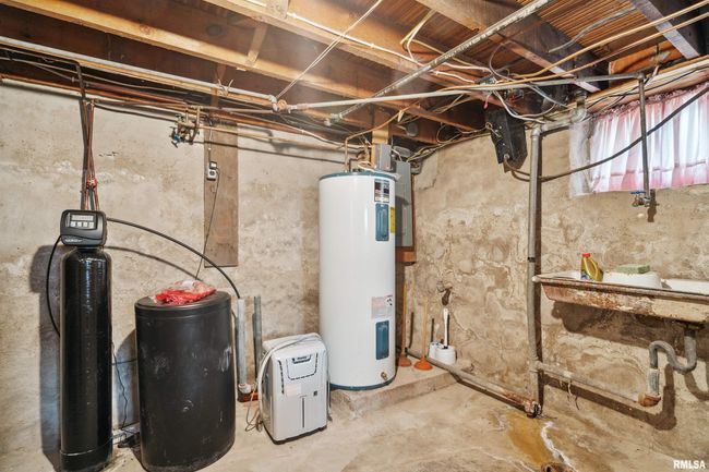 404 6 Th Ave, House other with 4 bedrooms, 2 bathrooms and null parking in Clarence IA | Image 36