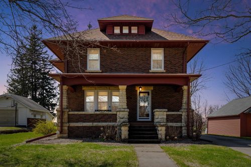 309 N Page St, Monona, IA, 52159-8235 | Card Image