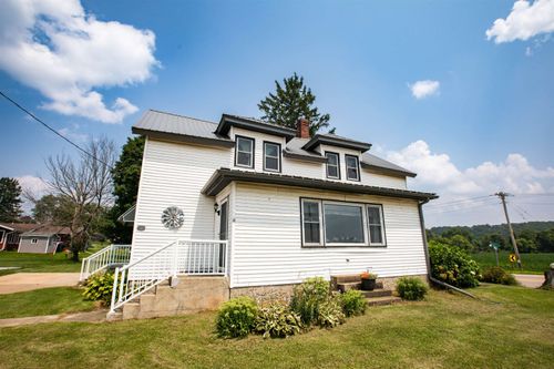 207 Water Street, BLANCHARDVILLE, WI, 53516 | Card Image