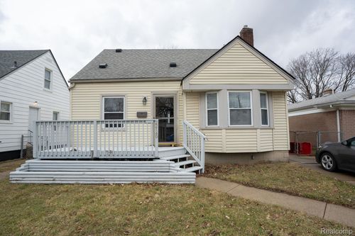 22149 David Ave, Eastpointe, MI, 48021-4028 | Card Image