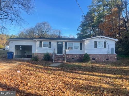 10267 Richmond Rd, Warsaw, VA, 22572-3424 | Card Image