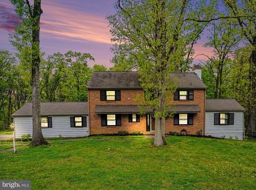 5 Forge Mountain Dr, PHOENIXVILLE, PA, 19460-4601 | Card Image