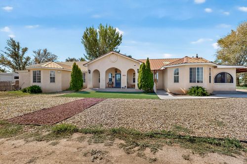 42 Crawford Rd, Belen, NM, 87002 | Card Image