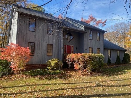 200 Greentree Cir, Aurora, OH, 44202-7904 | Card Image