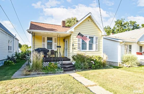 2119 W Clarke Ave, West Peoria, IL, 61604-5181 | Card Image