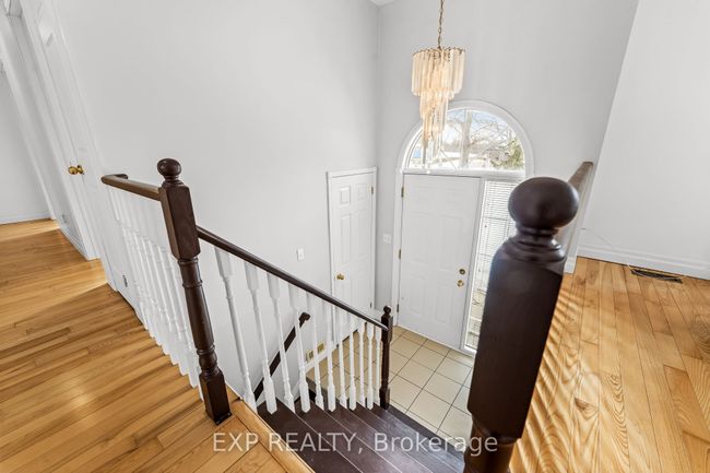 395 Brimley Rd S, House other with 4 bedrooms, 2 bathrooms and 6 parking in Grafton ON | Image 8