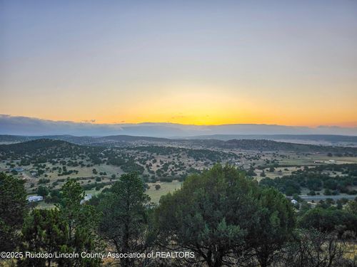 117 Lodestar, Capitan, NM, 88316 | Card Image