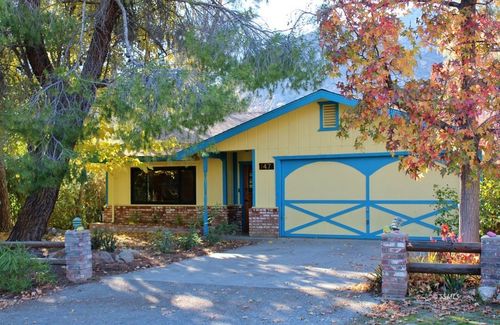 147 Cowbelle Blvd, Kernville, CA, 93238-9719 | Card Image