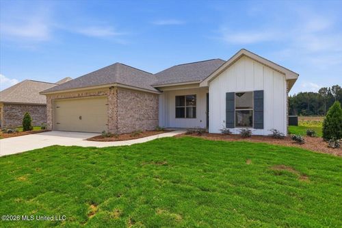 148 Stapleton Dr, Canton, MS, 39046-5038 | Card Image