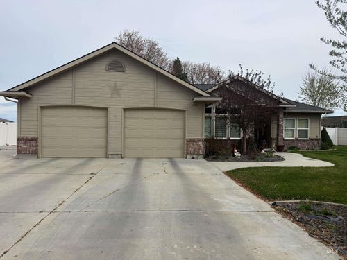 1202 Jessica Ave, Fruitland, ID, 83619-2368 | Card Image