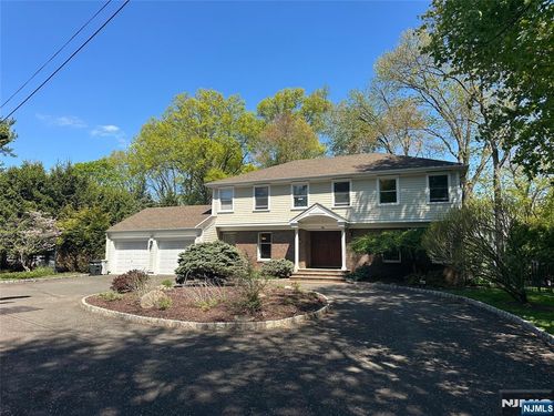 45 Hickory Ln, Closter, NJ, 07624-2322 | Card Image