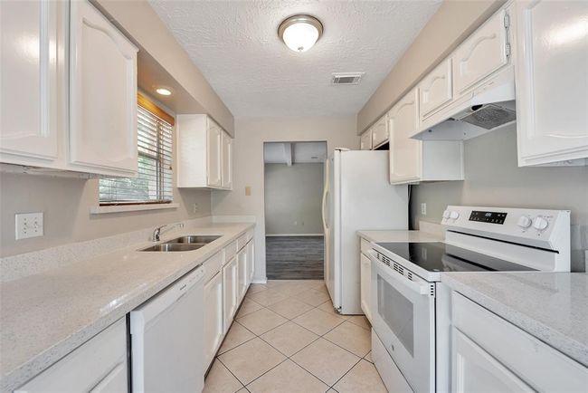 9507 Rannock Way, House other with 3 bedrooms, 2 bathrooms and 2 parking in Spring TX | Image 13
