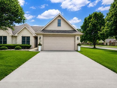 1081 Wildwood Ln, Schererville, IN, 46375-1089 | Card Image