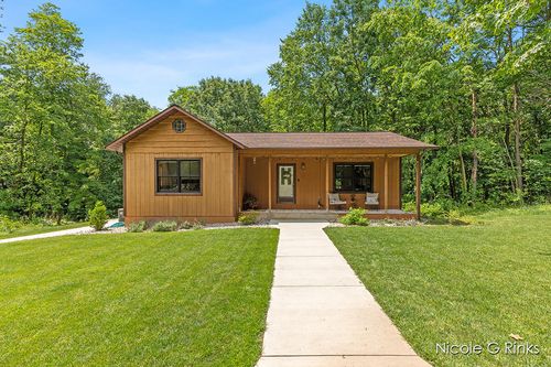 1635 Payne Lake Rd, Middleville, MI, 49333-9753 | Card Image