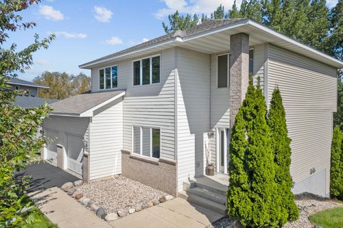 812 Harvest Cir Sw, Lonsdale, MN, 55046-5020 | Card Image