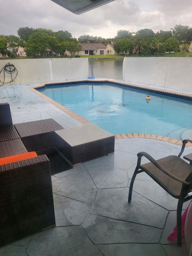 2661 Forest Dr, House other with 4 bedrooms, 2 bathrooms and null parking in Miramar FL | Image 13