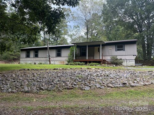 141 Turtle Dove Dr, Marion, NC, 28752-5882 | Card Image