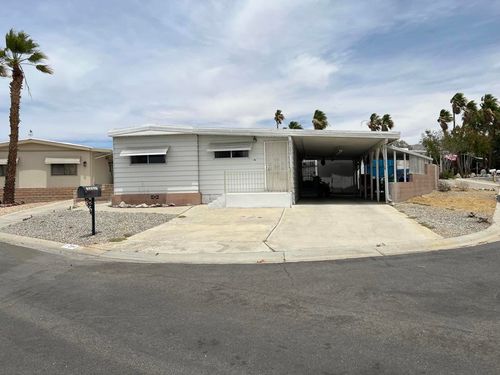69290 Parkside Dr, Desert Hot Springs, CA, 92241-8201 | Card Image