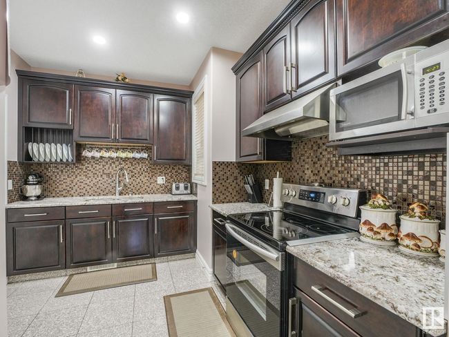 852 Wildwood Cres Nw, House other with 6 bedrooms, 5 bathrooms and 10 parking in Edmonton AB | Image 23