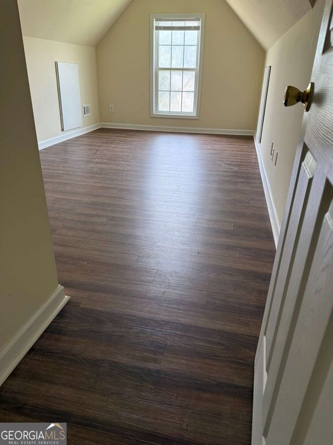 430 Ruby Forest Pkwy, House other with 4 bedrooms, 3 bathrooms and 2 parking in Suwanee GA | Image 27