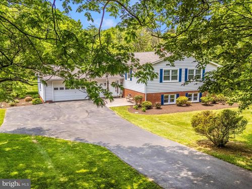 5008 Morning Star Dr, DAYTON, MD, 21036-1117 | Card Image