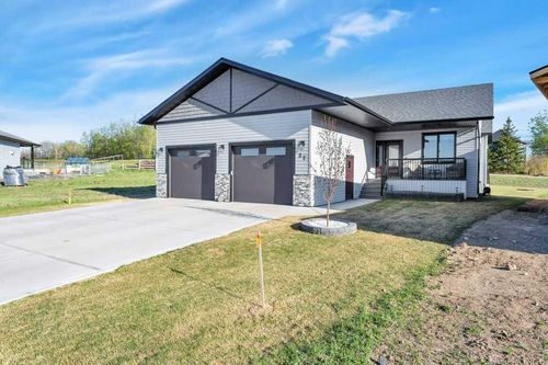 37 Fawn Meadows Drive, Delburne, AB, T0M0V0 | Card Image