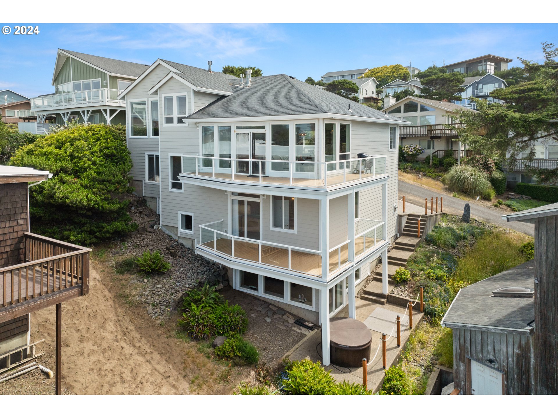 Keel Ave, Lincoln City, OR 97367