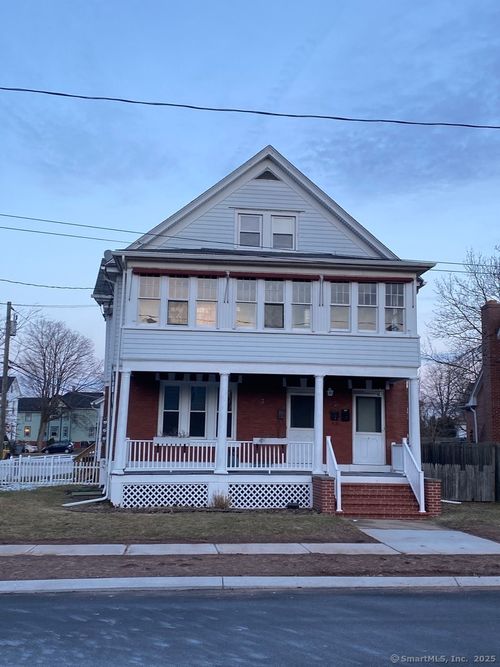 3 Washington Ave, Enfield, CT, 06082-3615 | Card Image