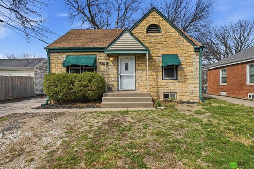 6310 Leighton Ave, Lincoln, NE, 68507-2835 | Card Image