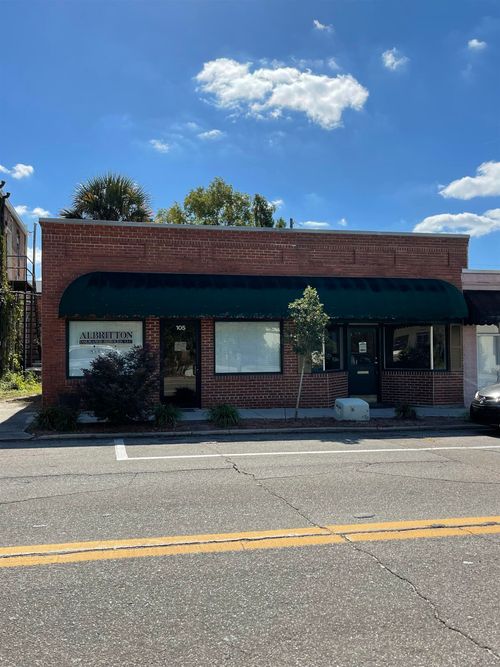 105 W Main St, PERRY, FL, 32347-2655 | Card Image